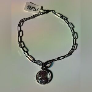 Silver Bracelet with Elsa Pendant - Charmed Aroma